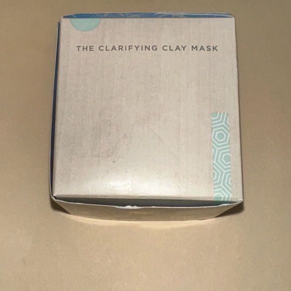 Tatcha Gold and White Clarifying Clay Mask - Picture 3 of 5
